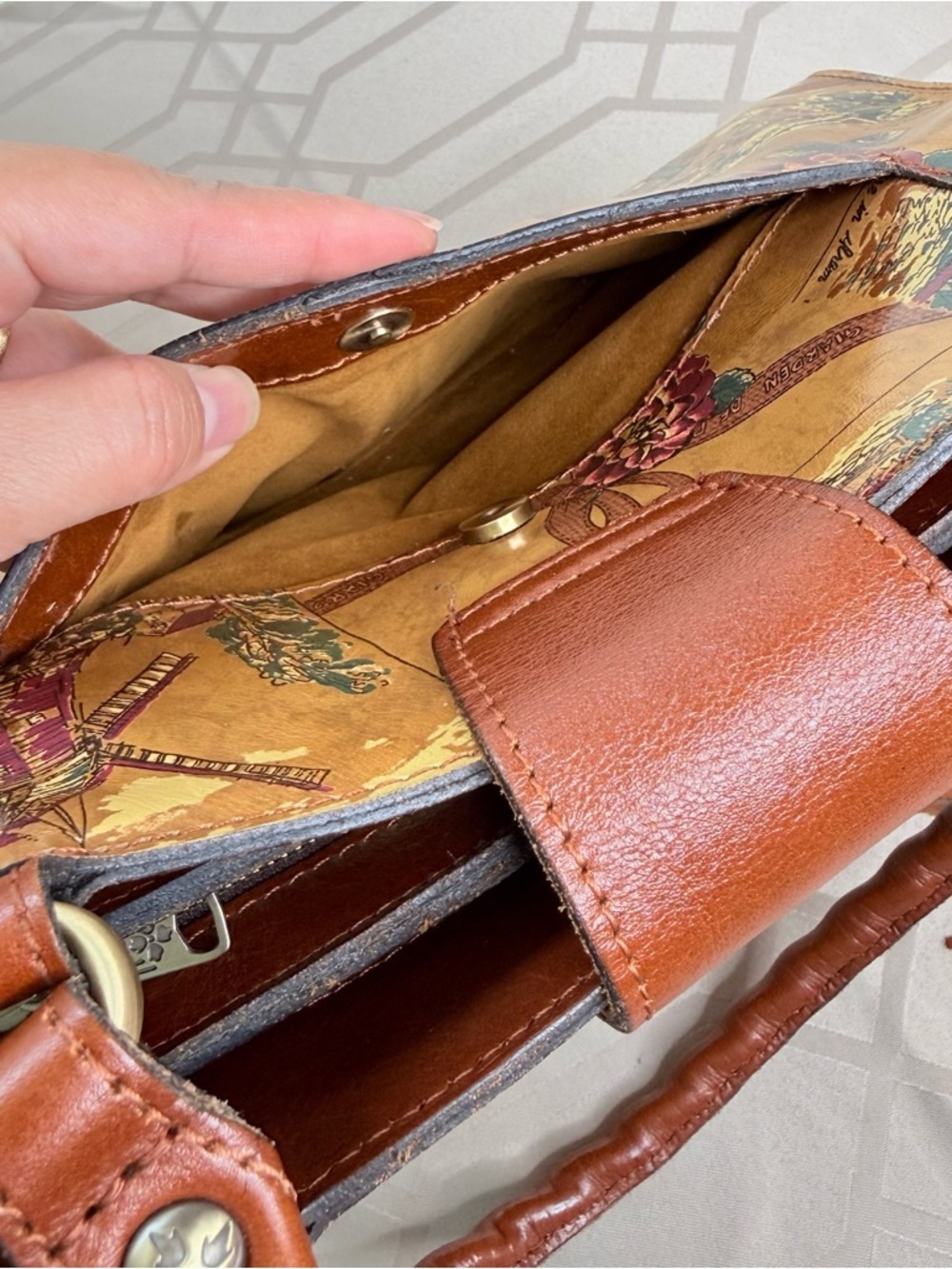 Patricia Nash My European Trip RIENZO Leather Satchel Bag - Picture 9 of 12